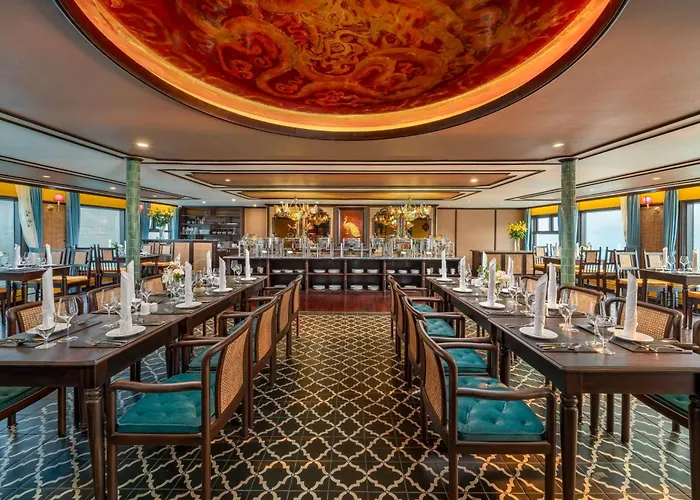 Indochine Grand Lan Ha Bay