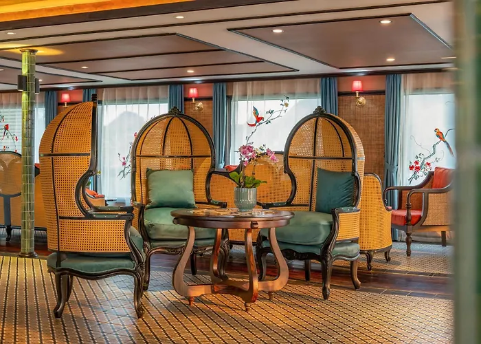  Indochine Grand Lan Ha Bay 5*
