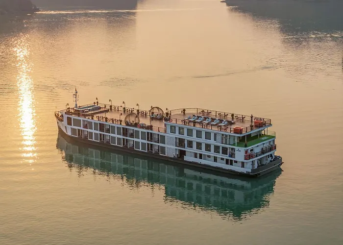 Indochine Grand Lan Ha Bay Ha Long